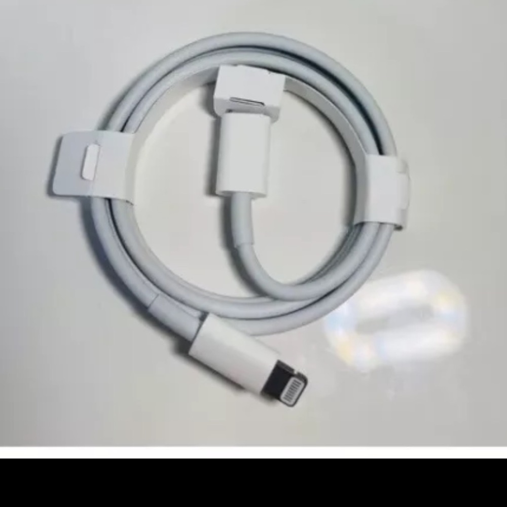 Genuine Apple Iphone Usb-C to Lightning cable. No Box.